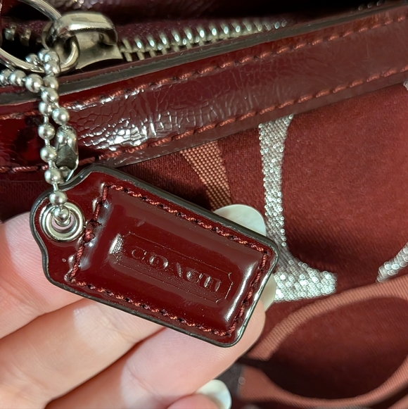 ✨SOLD✨Coach SET Signature Jacquard Red Metallic Stripe Tote Wristlet Wallet Y2K - Picture 8 of 14